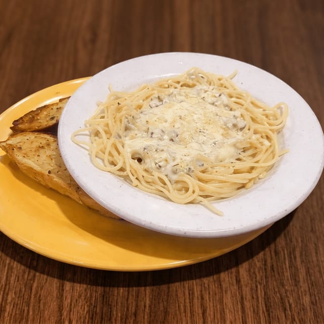Fettuccine Alfredo.
