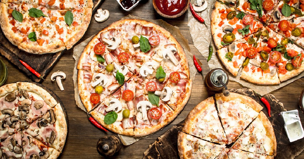 why-do-people-love-pizza-so-much-fairway-pizza-sports-page-pub